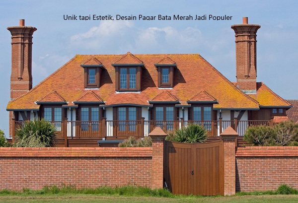 Unik tapi Estetik, Desain Pagar Bata Merah Jadi Populer 